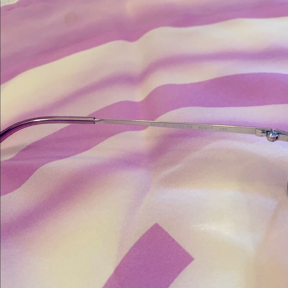 RARE AUTHENTIC VINTAGE CHANEL Y2K CRYSTAL CC RIMLESS SUNGLASSES ⭐️⭐️⭐️⭐️⭐️ - Picture 15 of 16